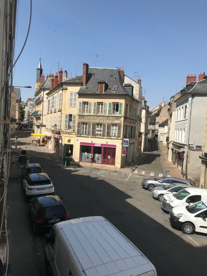 Francois Mitterrand Appartement Nevers Exterior foto